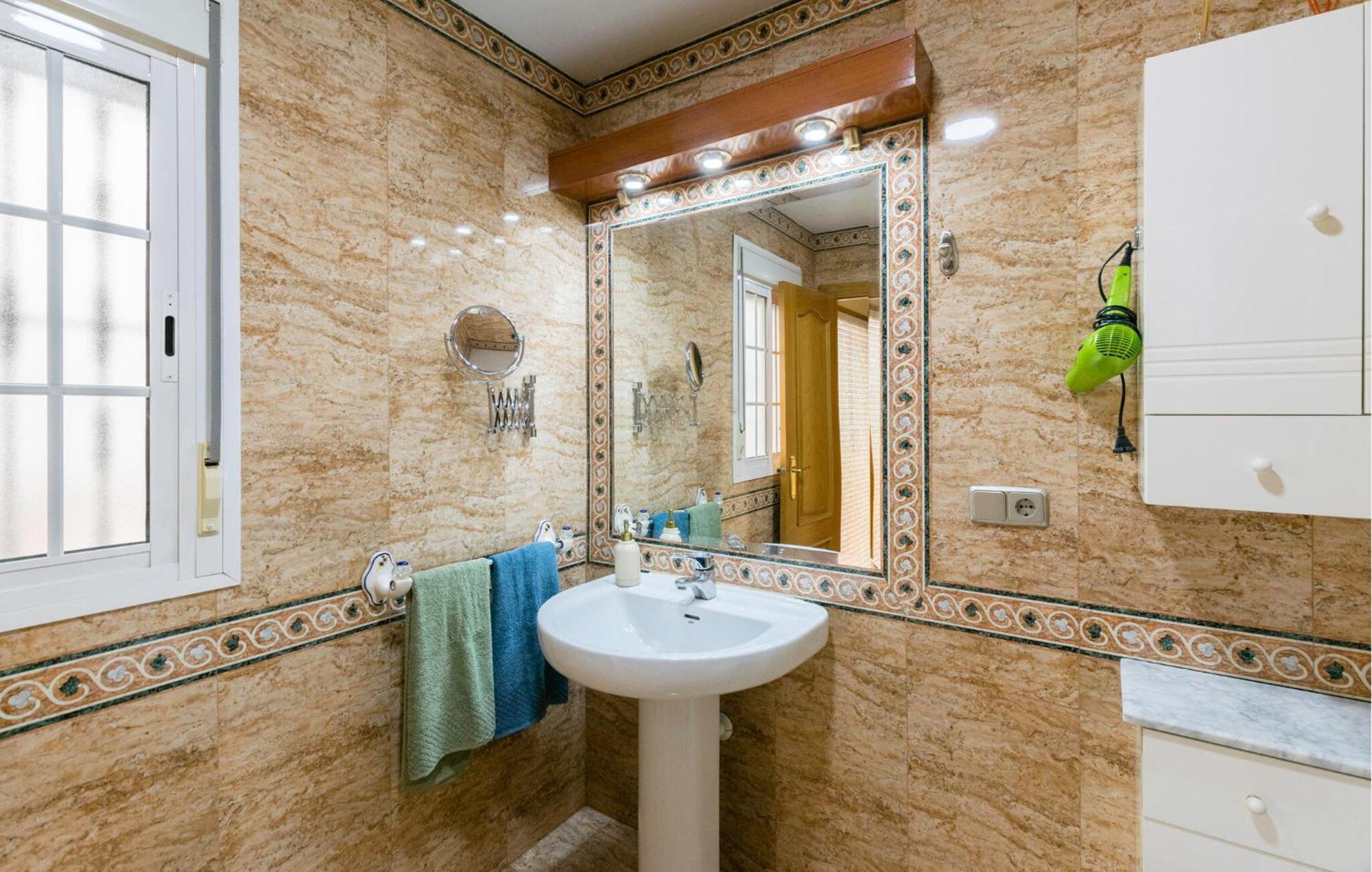 Cozy Apartment In Sevilla With Kitchen 外观 照片