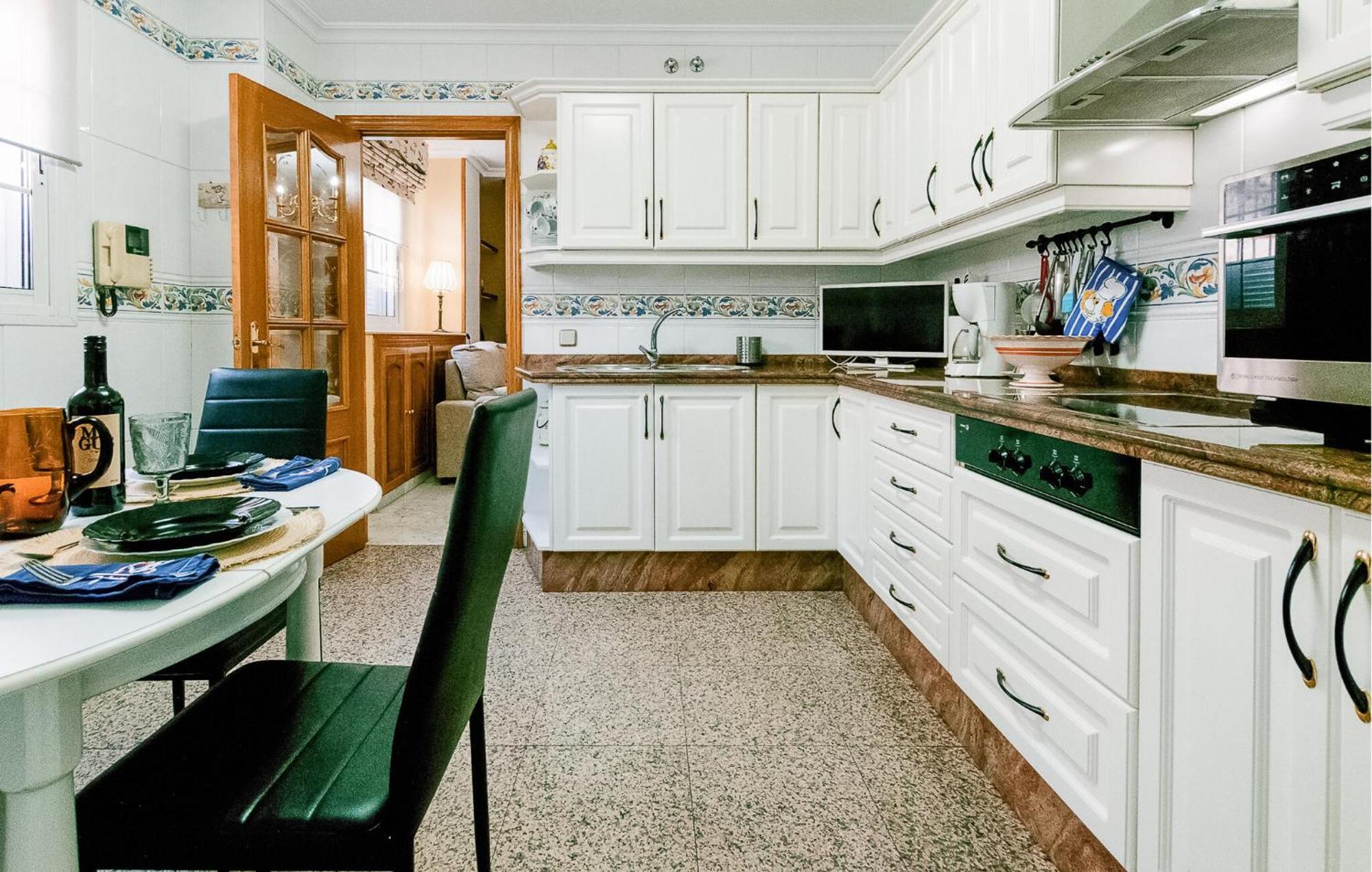 Cozy Apartment In Sevilla With Kitchen 外观 照片